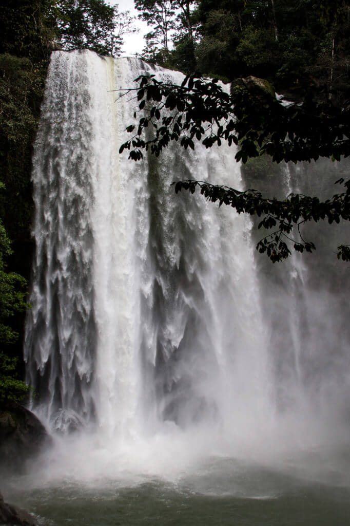 Las majestuosas cascadas de agua azul de Chiapas