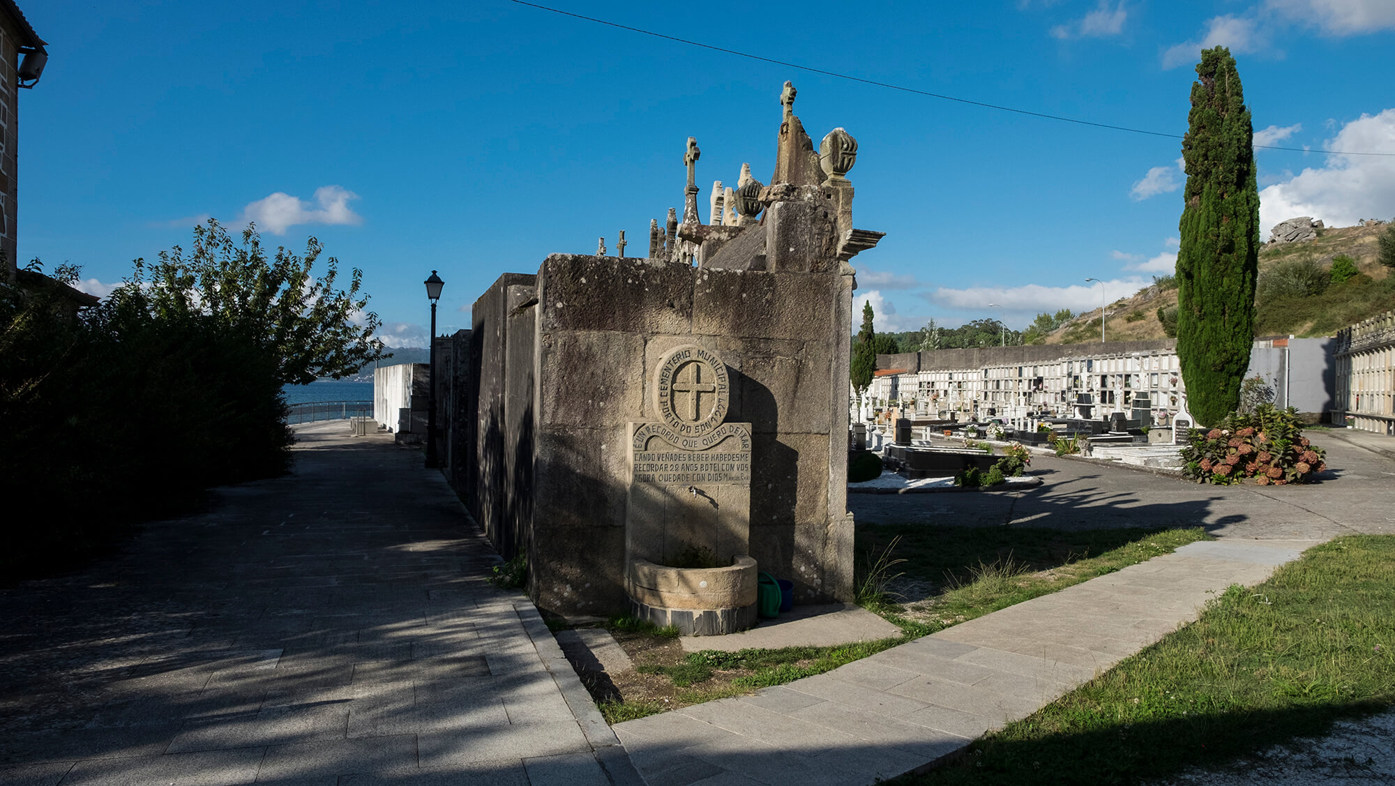 Ría de Muros y Noia. Porto do Son. Cementerio