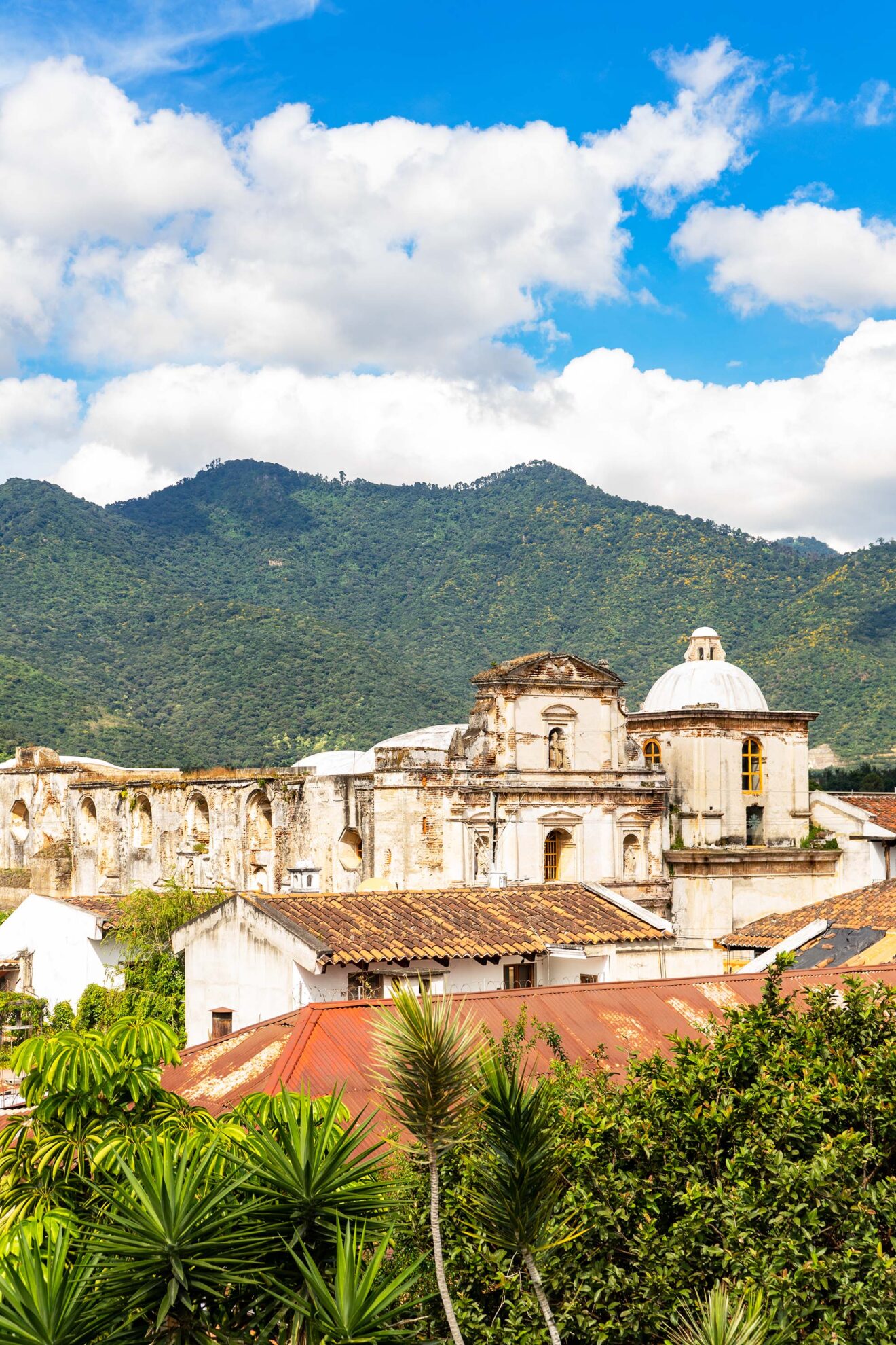 10 lugares que ver en la ciudad colonial de Antigua Guatemala ...