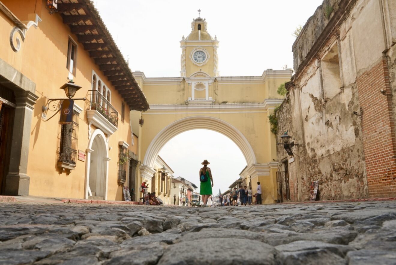 10 lugares que ver en la ciudad colonial de Antigua Guatemala ...